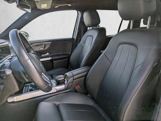 Used 2021 Mercedes-Benz GLB 250 image 9