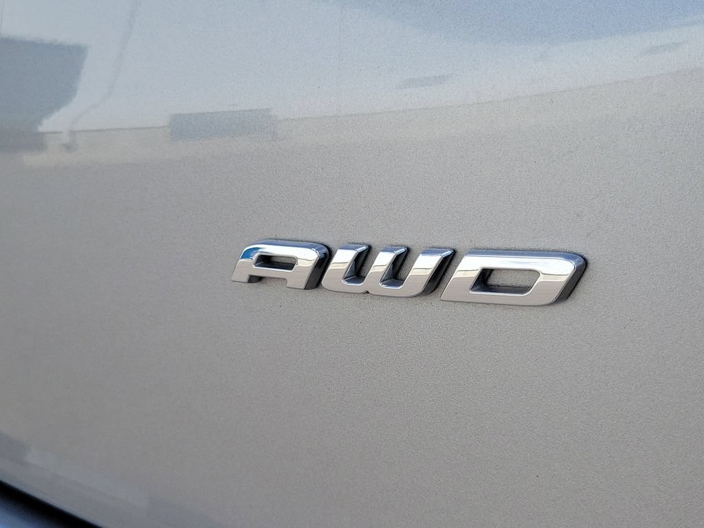 Used 2024 Ford Edge Titanium w/ Equipment Group 301A AWD/4WD image 6