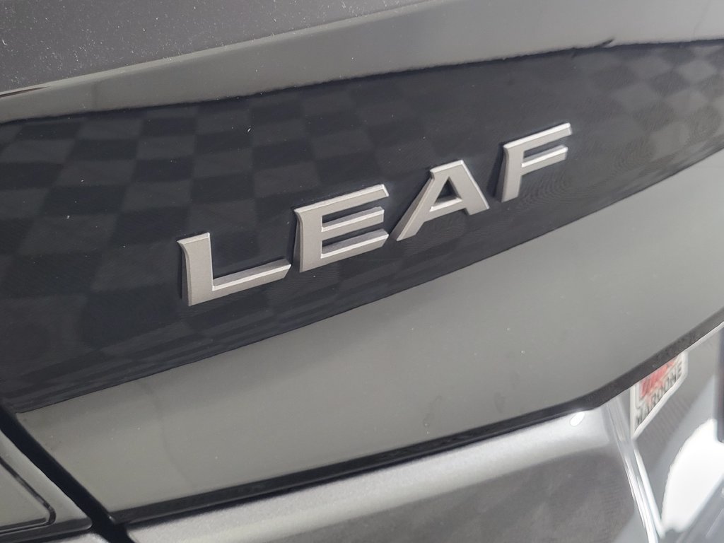 Used 2025 Nissan Leaf S FWD image 10