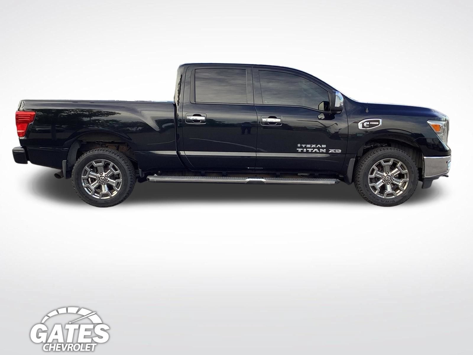 Used 2019 Nissan Titan SL w/ Texas Titan Edition AWD/4WD image 11