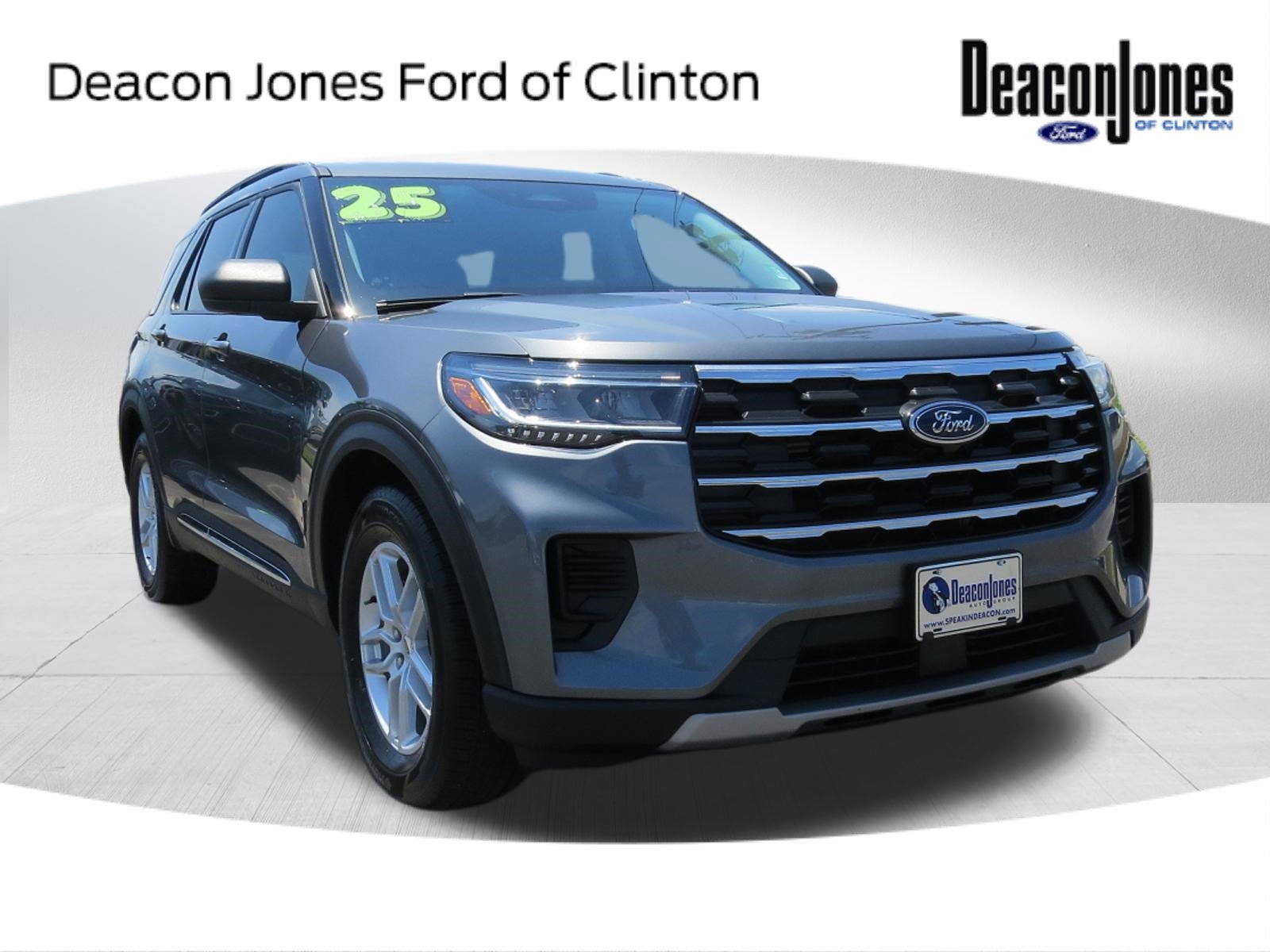 Used 2025 Ford Explorer Active