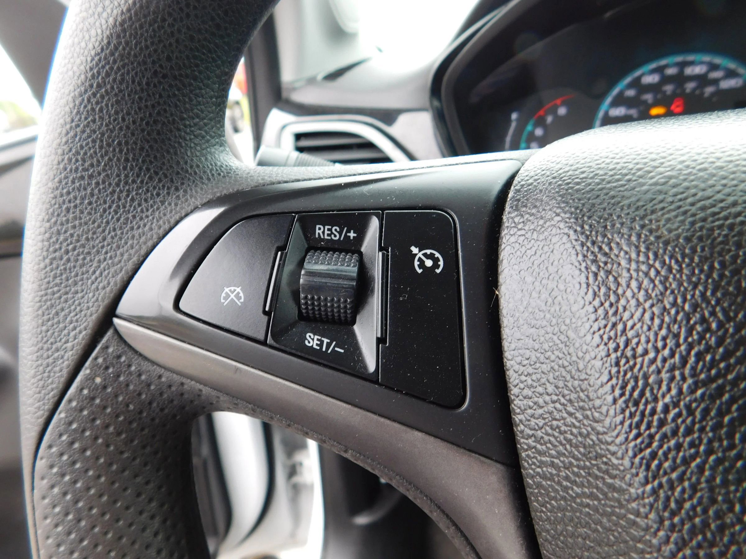Used 2021 Chevrolet Spark LT FWD image 20