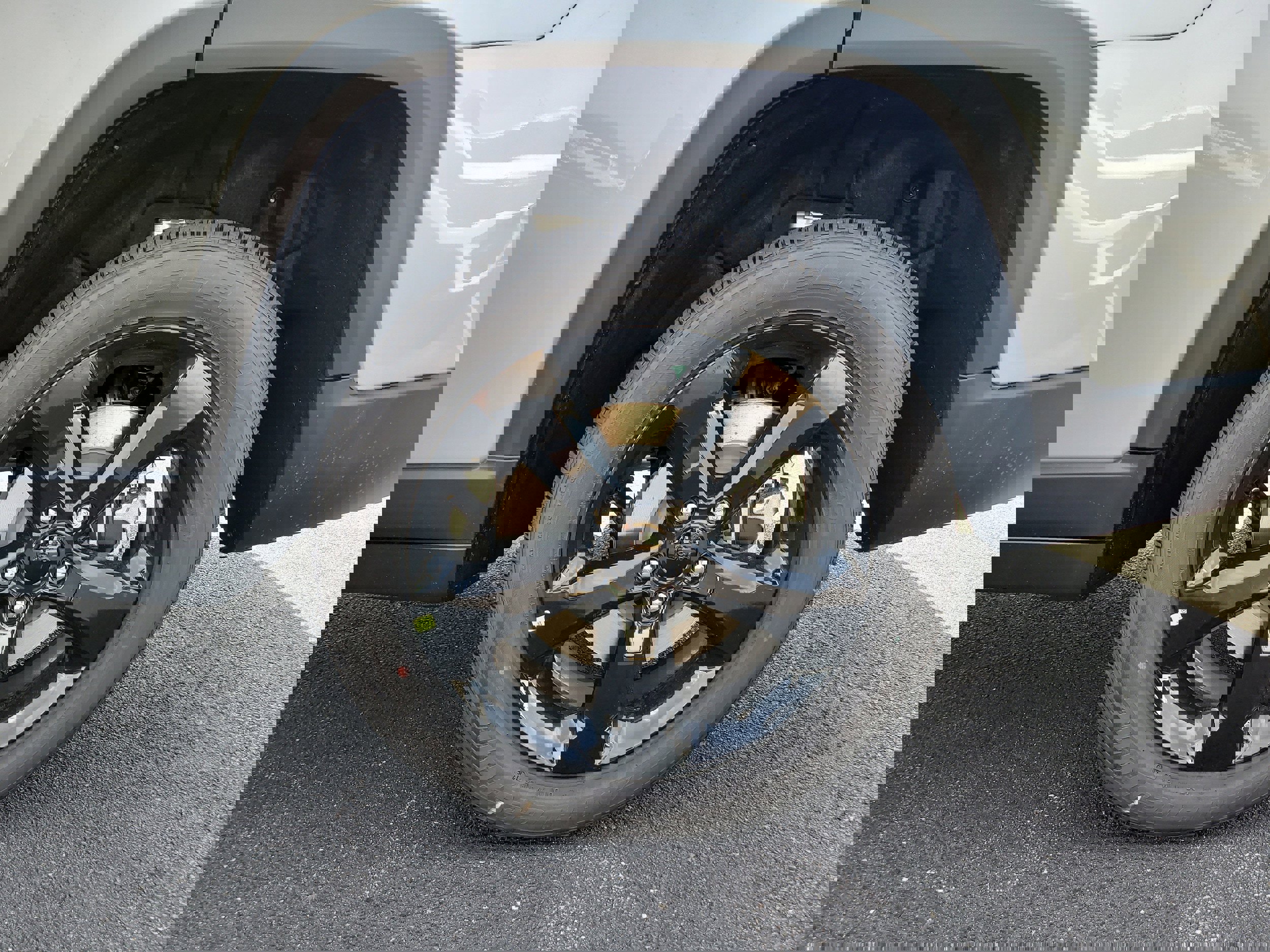 New 2025 Jeep Grand Cherokee L Altitude image 9