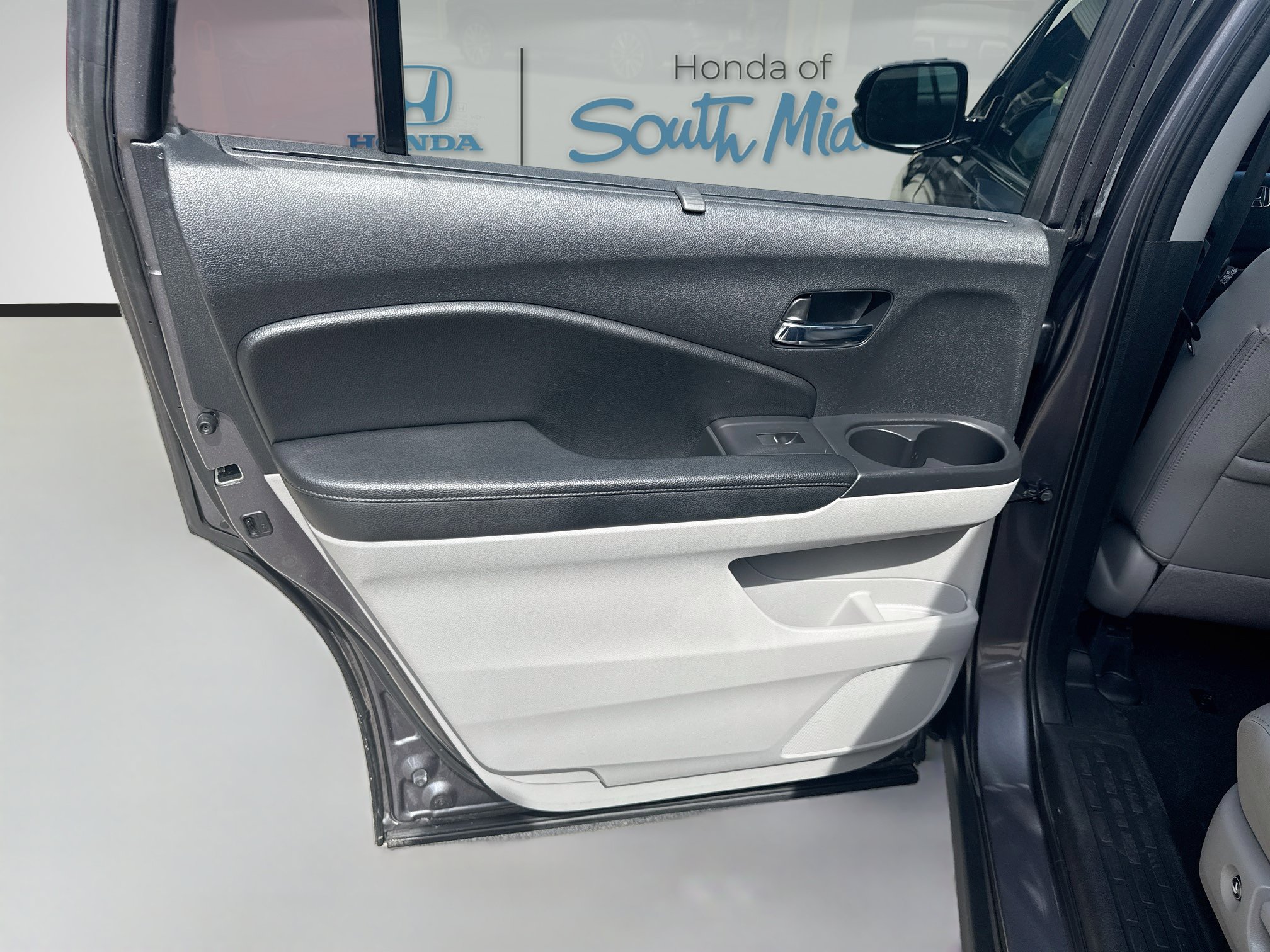 Used 2019 Honda Pilot Touring image 25