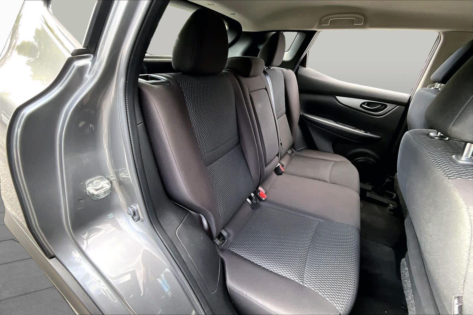 Used 2019 Nissan Rogue Sport S AWD/4WD image 20