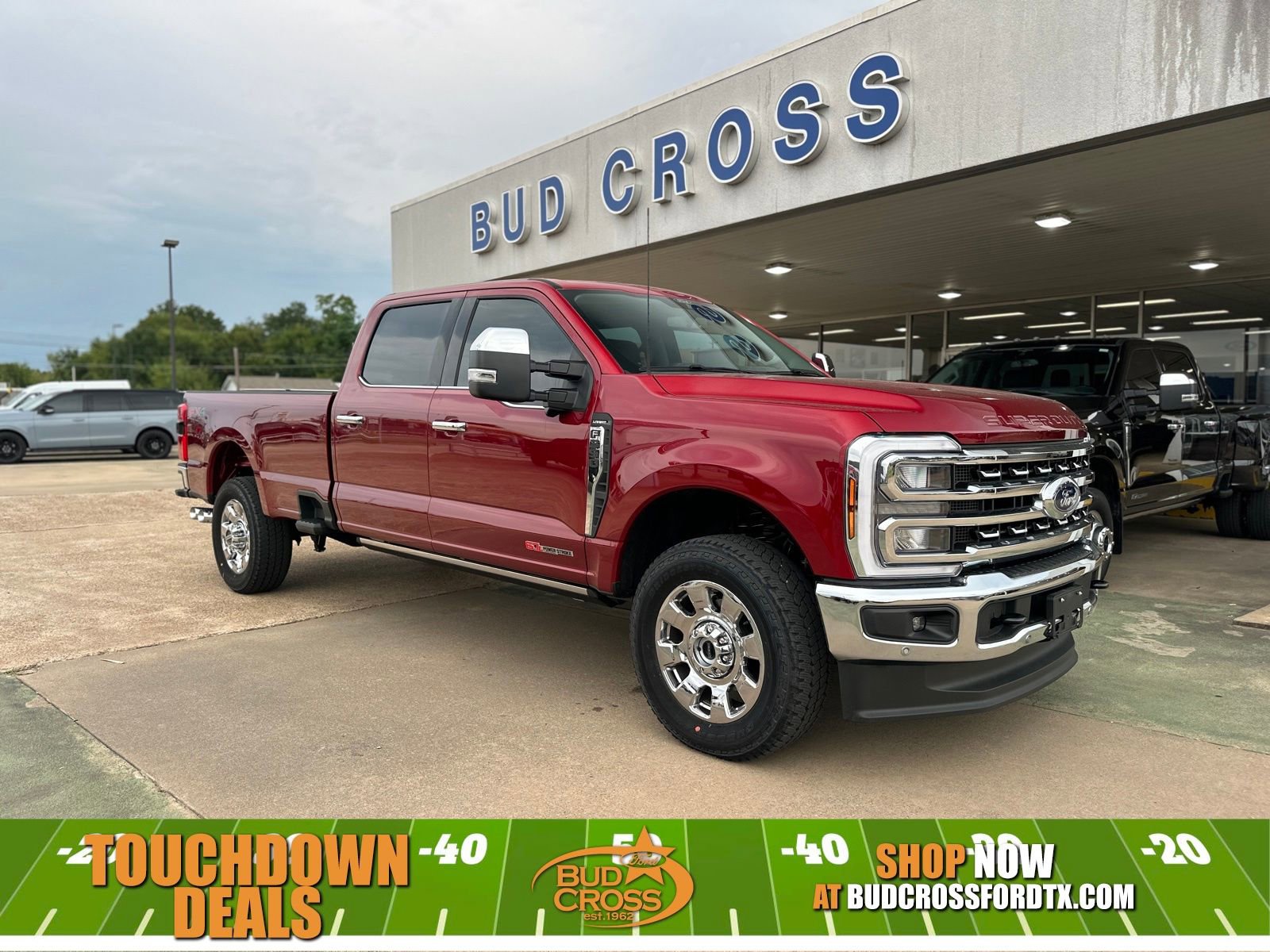 New 2025 Ford F350 Lariat w/ Lariat Ultimate Package 360° Tour