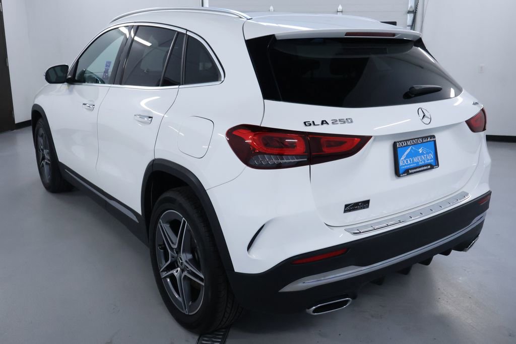 Used 2022 Mercedes-Benz GLA 250 4MATIC w/ AMG Line image 5