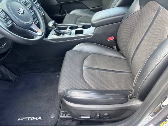 Used 2018 Kia Optima S FWD image 19