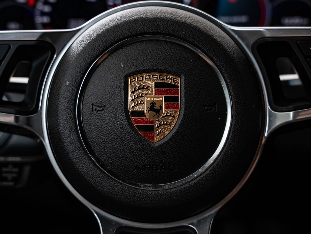 Certified 2020 Porsche Cayenne AWD/4WD image 30