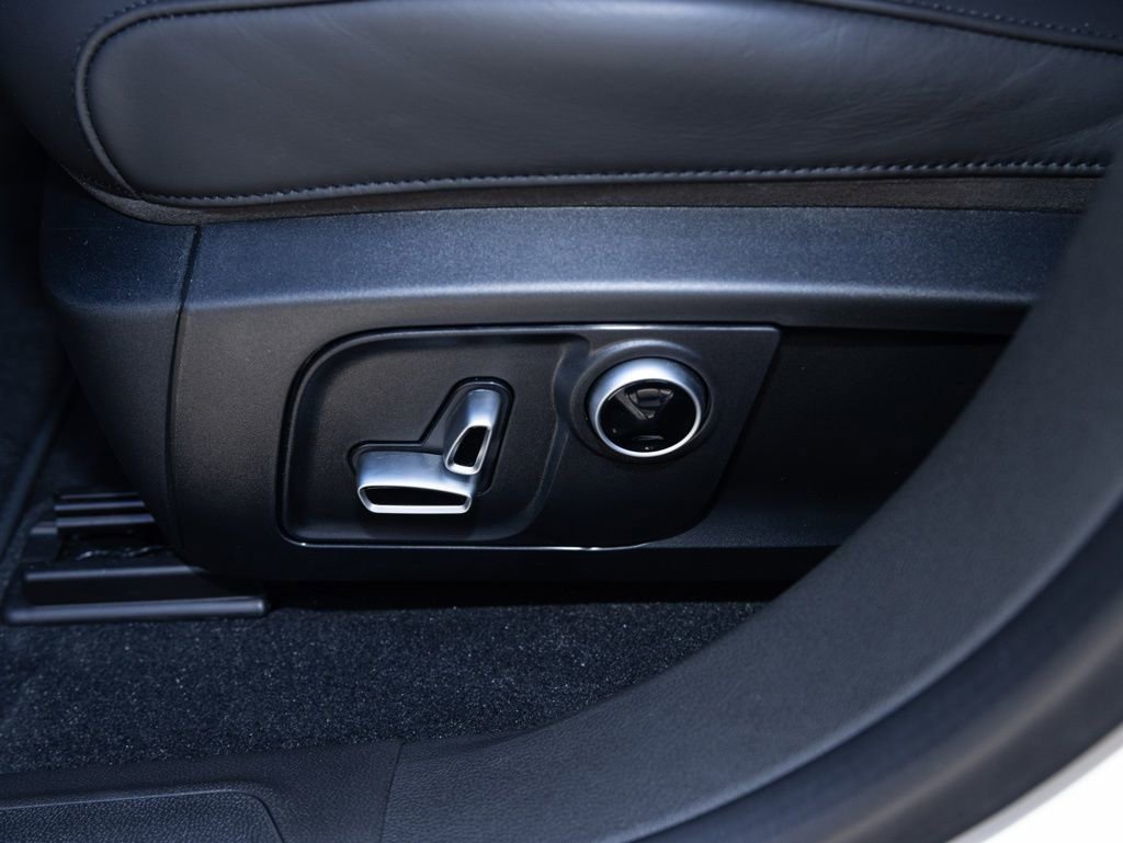 Used 2024 Maserati Levante Modena Ultima image 17