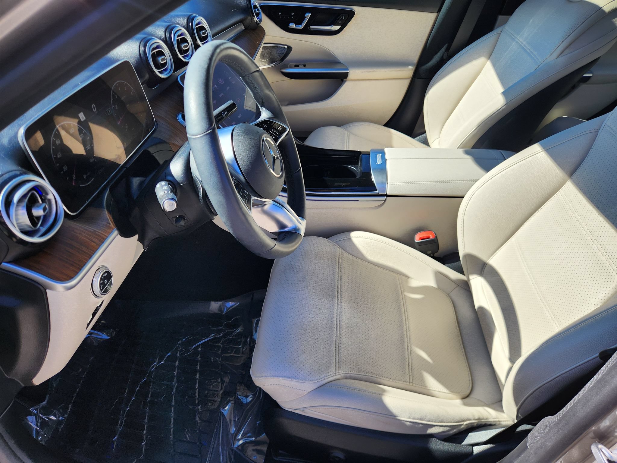 Certified 2024 Mercedes-Benz C 300 4MATIC Sedan image 9