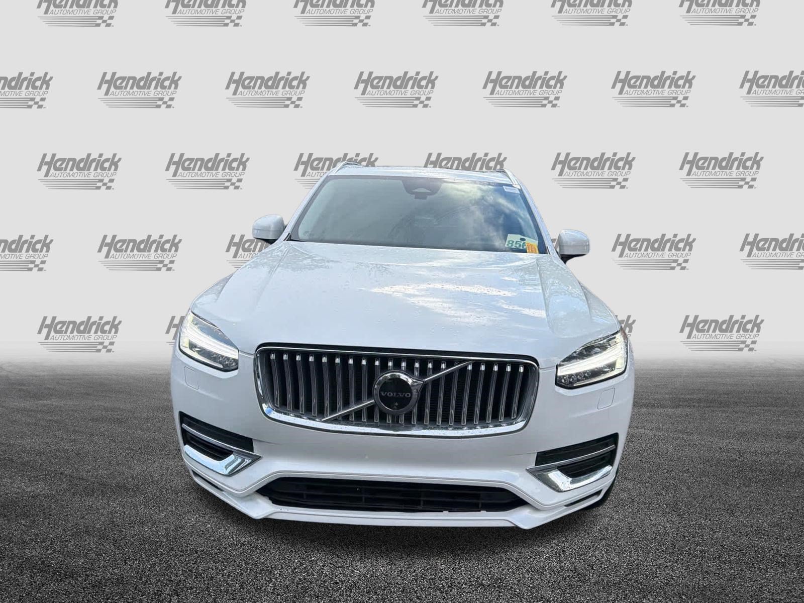 Certified 2025 Volvo XC90 T8 Ultra w/ Protection Package Premier AWD/4WD image 3