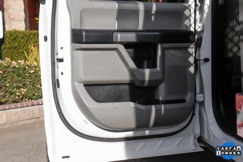 Used 2018 Ford F550 4x4 Crew Cab Super Duty image 35