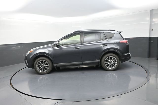 Used 2018 Toyota RAV4 Limited AWD/4WD image 47