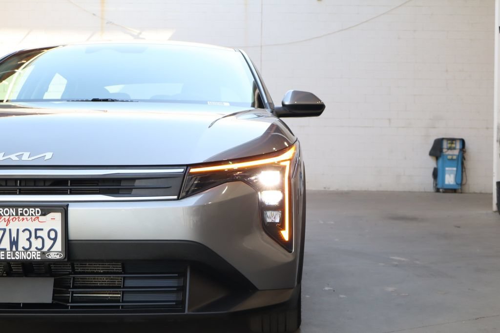 Used 2025 Kia K4 FWD image 8