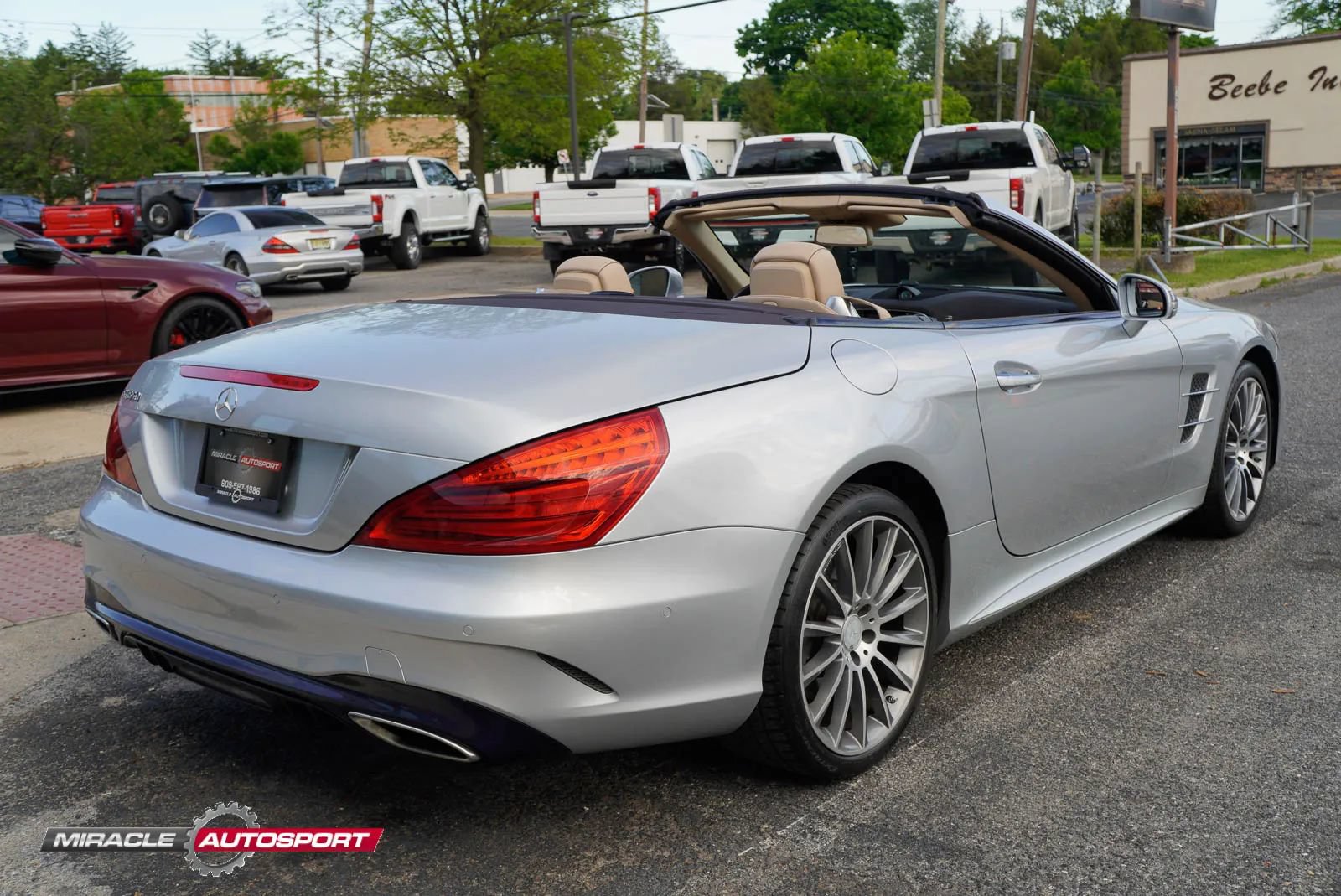 Used 2017 Mercedes-Benz SL 550 image 7