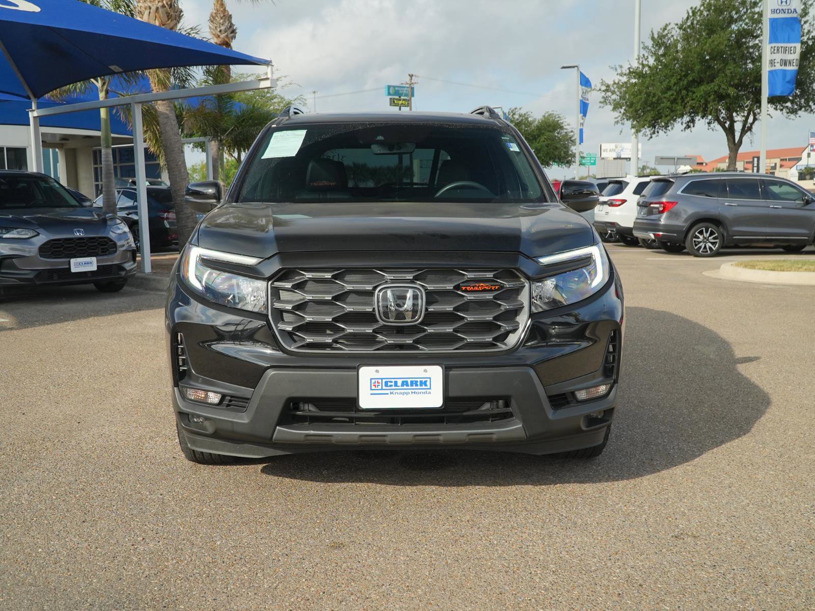Used 2023 Honda Passport TrailSport image 2