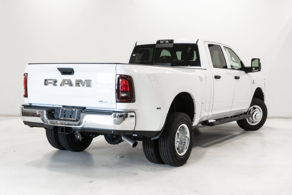 New 2027 RAM 3500 Tradesman AWD/4WD image 26