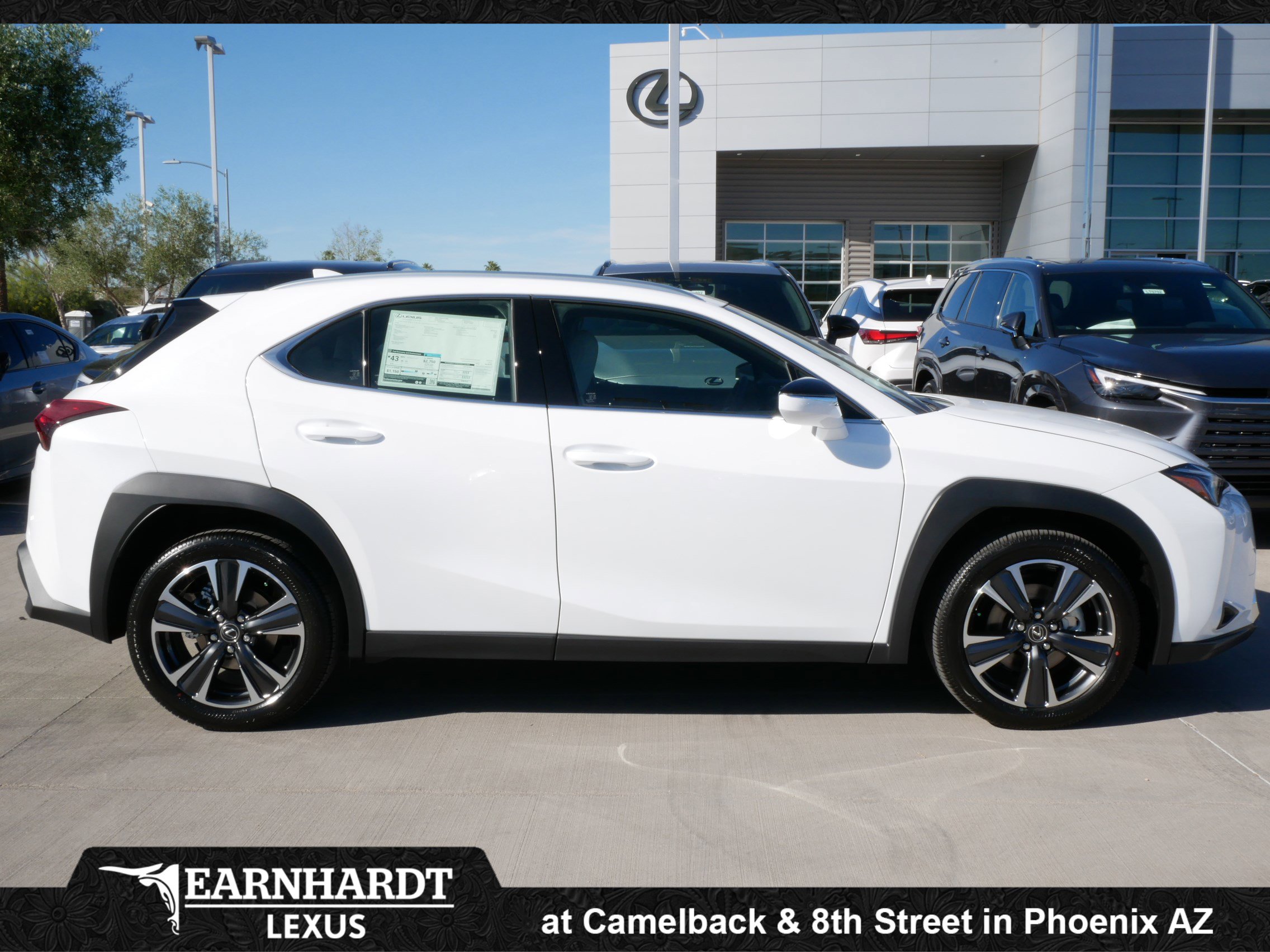 New 2026 Lexus UX 300h FWD image 9