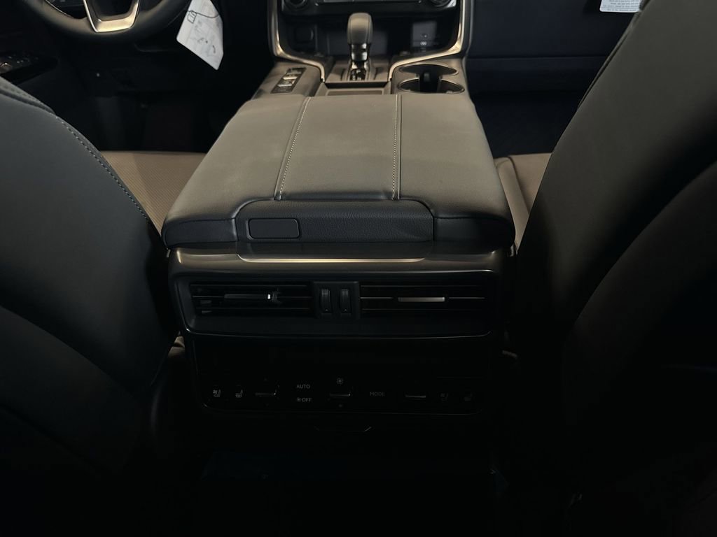 New 2026 Lexus LX 700h Overtrail image 10