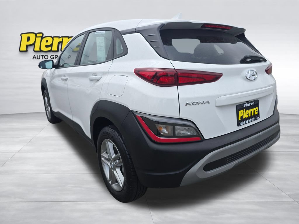 Used 2023 Hyundai Kona SE AWD/4WD image 3
