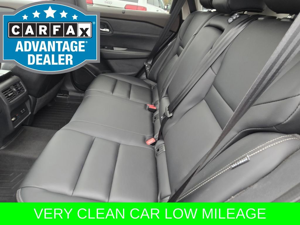 Used 2023 Nissan Rogue SL w/ SL Premium Package image 14