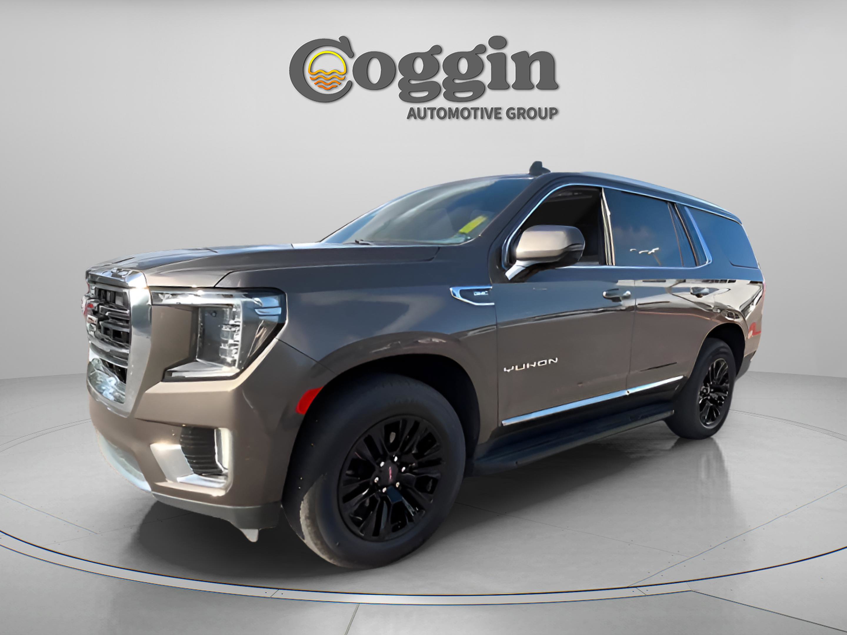Used 2021 GMC Yukon SLT w/ SLT Premium Package image 2