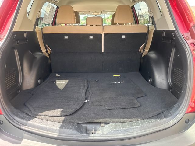 Used 2013 Toyota RAV4 LE AWD/4WD image 17
