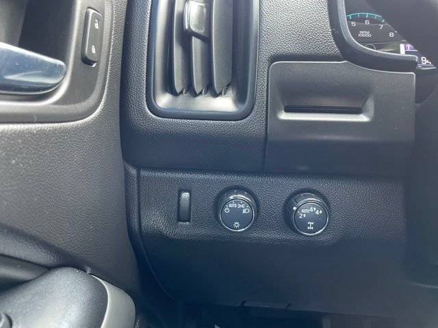 Used 2018 Chevrolet Colorado LT w/ Safety Package AWD/4WD image 13