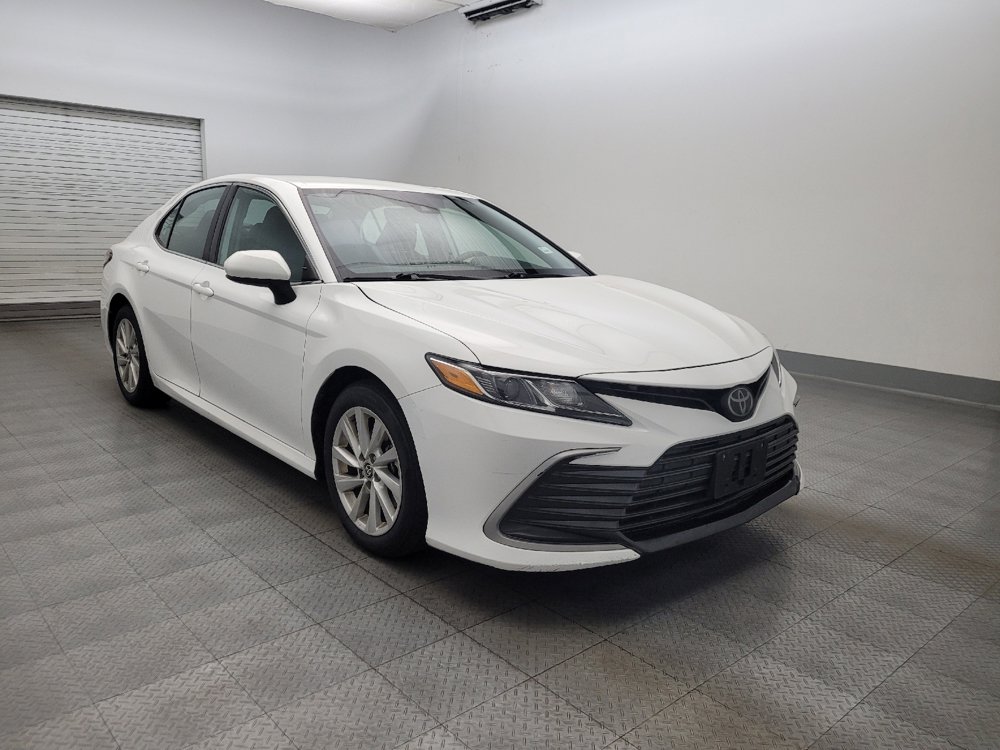 Used 2023 Toyota Camry LE image 13