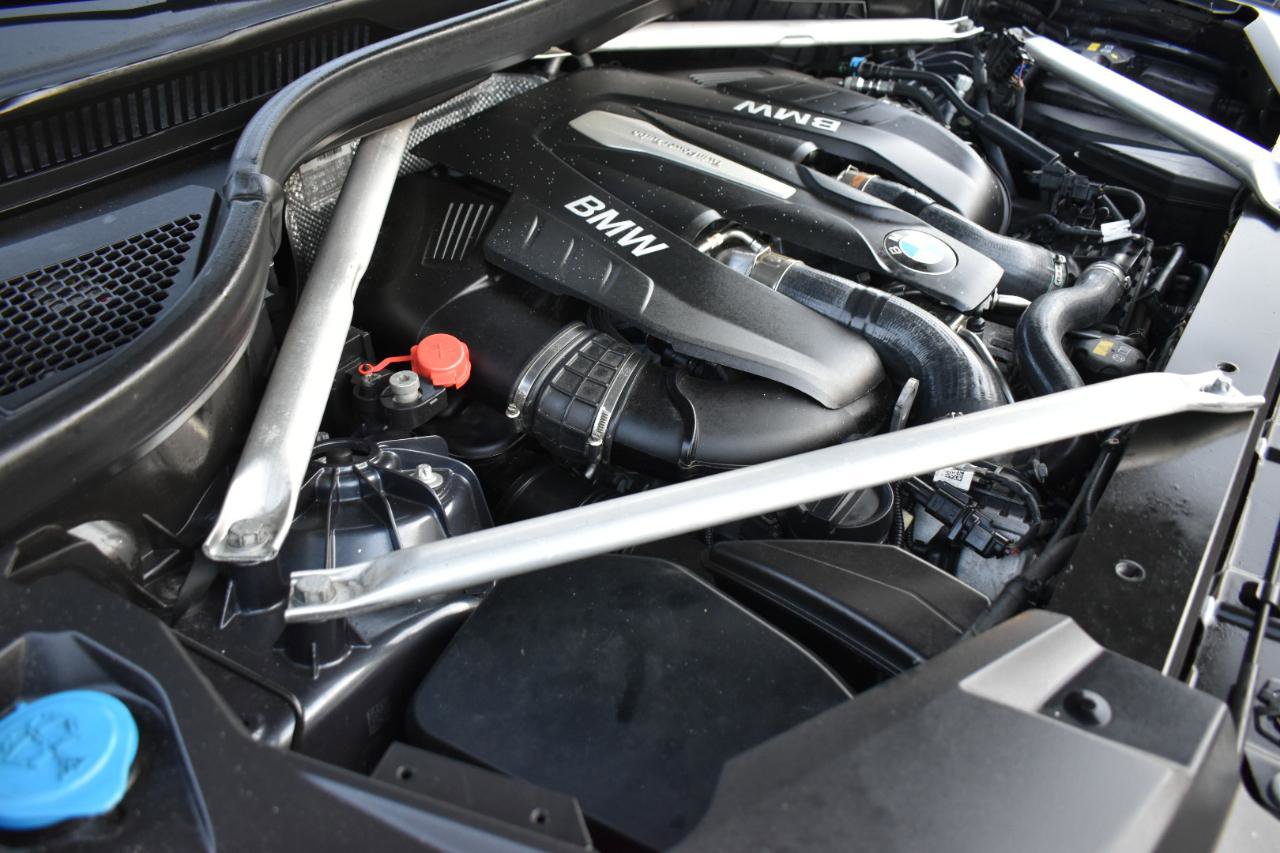 Used 2019 BMW X5 xDrive50i w/ Parking Assistance Package image 49