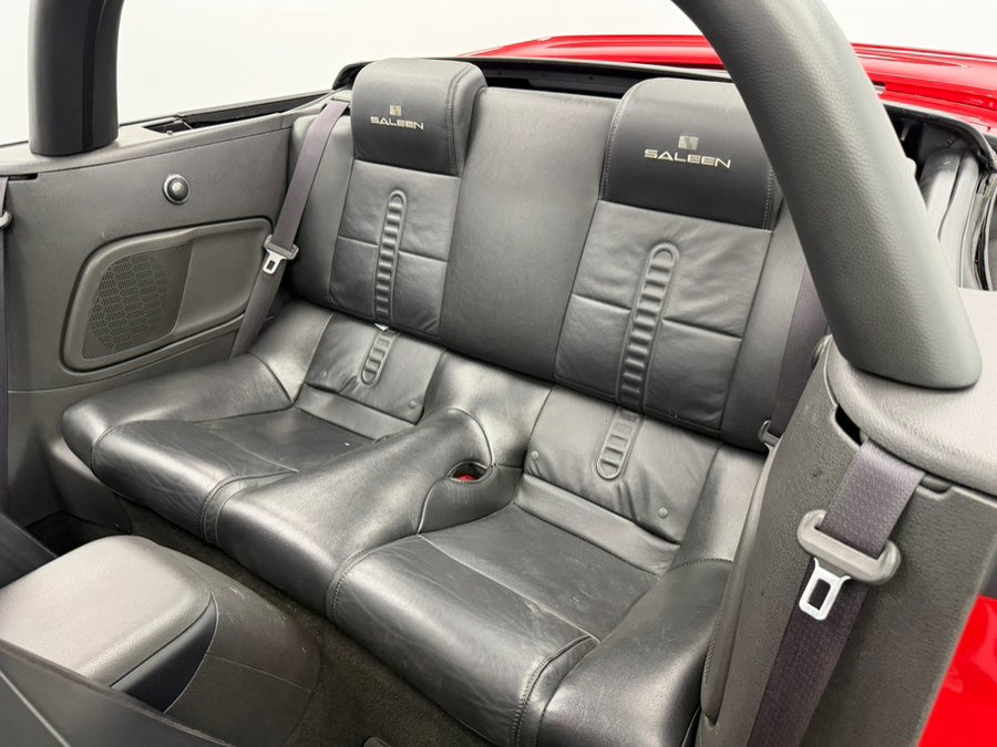 Used 2005 Ford Mustang GT Premium RWD image 54