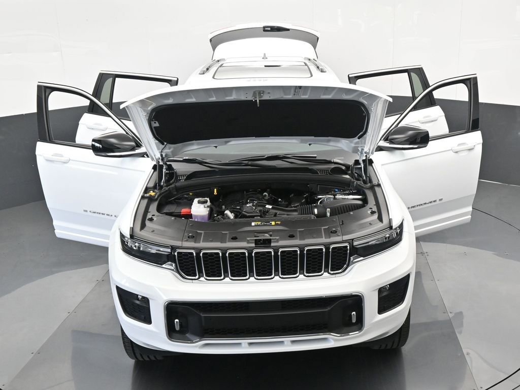 Used 2024 Jeep Grand Cherokee L Overland image 64