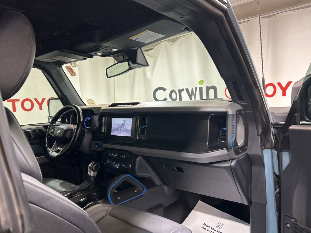 Used 2023 Ford Bronco Black Diamond image 12