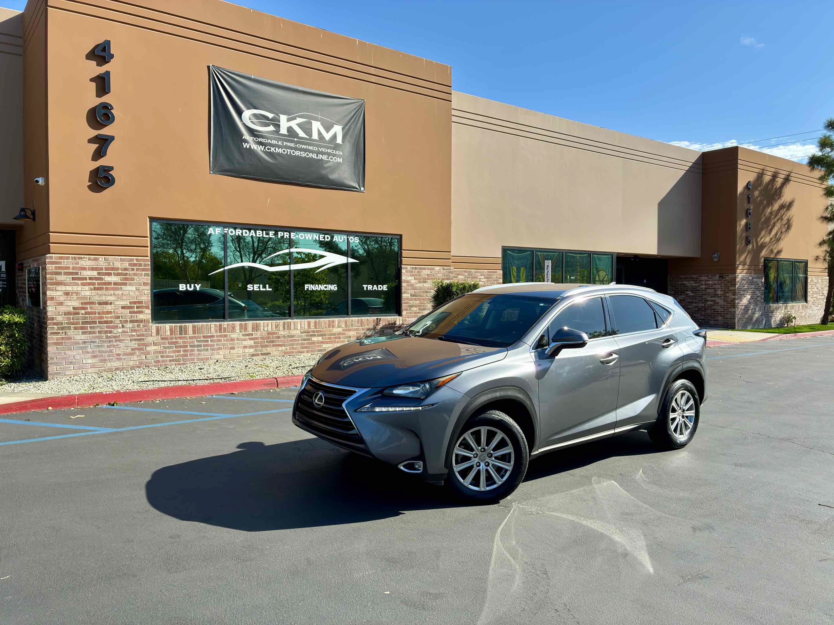 Used 2015 Lexus NX 200t FWD image 2