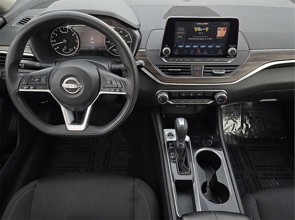 Used 2023 Nissan Altima 2.5 SV image 10