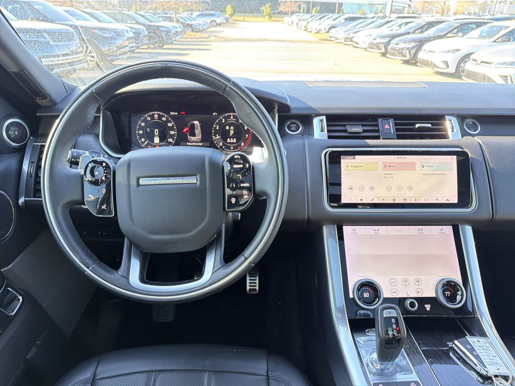 Used 2020 Land Rover Range Rover Sport HSE Dynamic image 4
