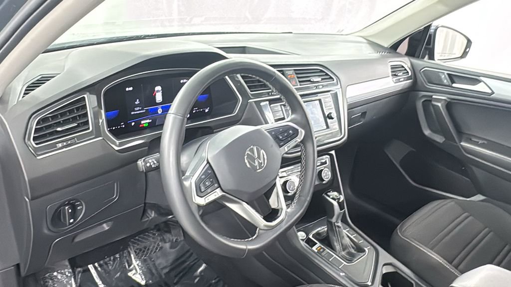 Used 2024 Volkswagen Tiguan S image 36