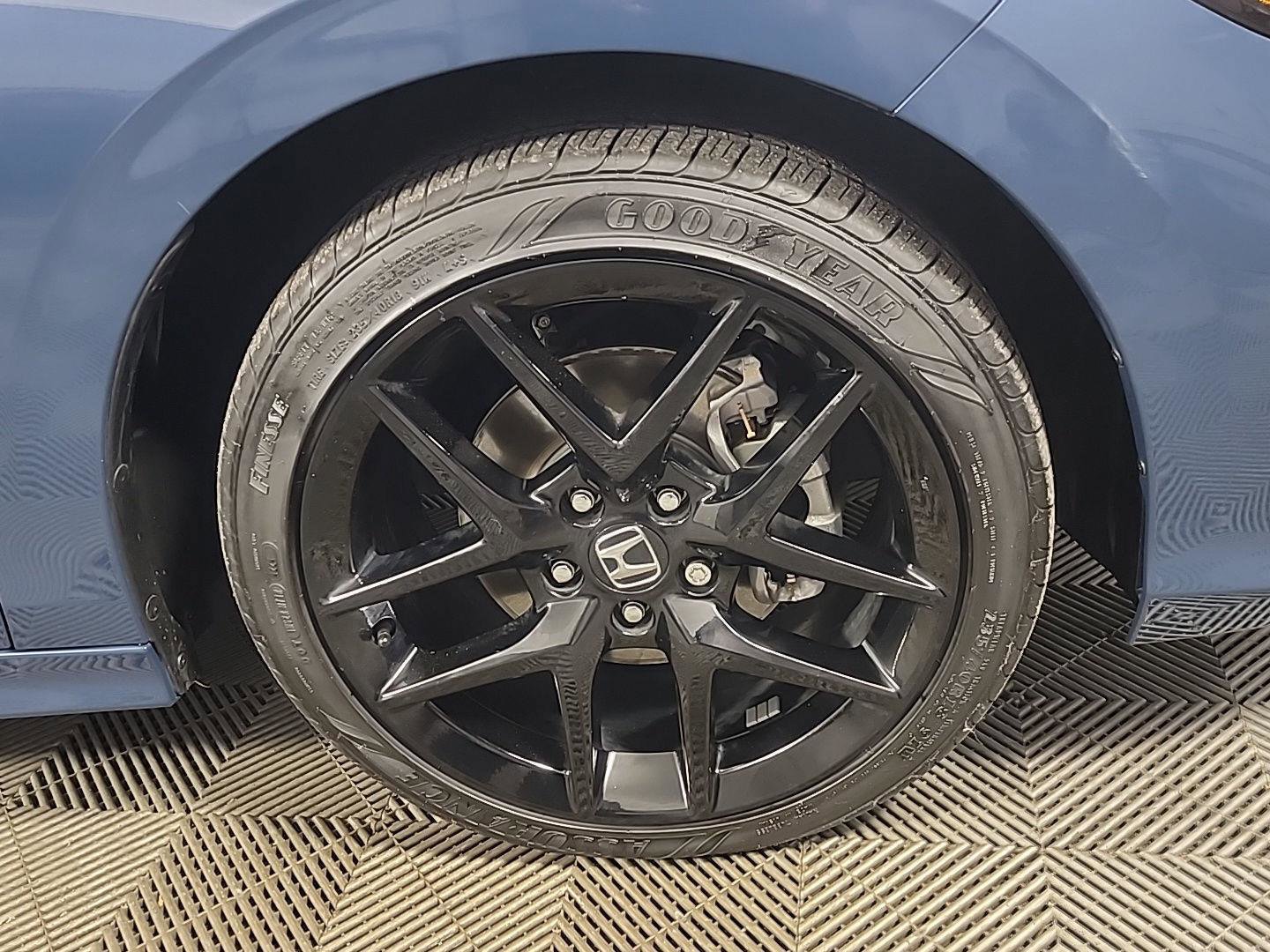 Certified 2025 Honda Civic Sport image 3