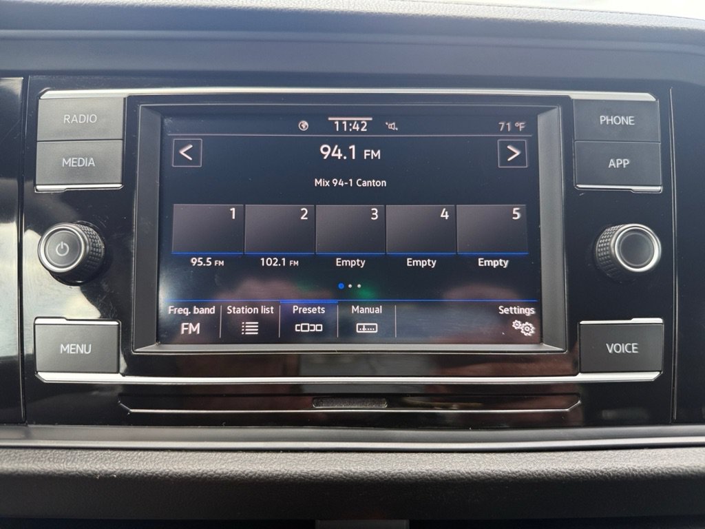 Used 2023 Volkswagen Jetta Sport FWD image 19