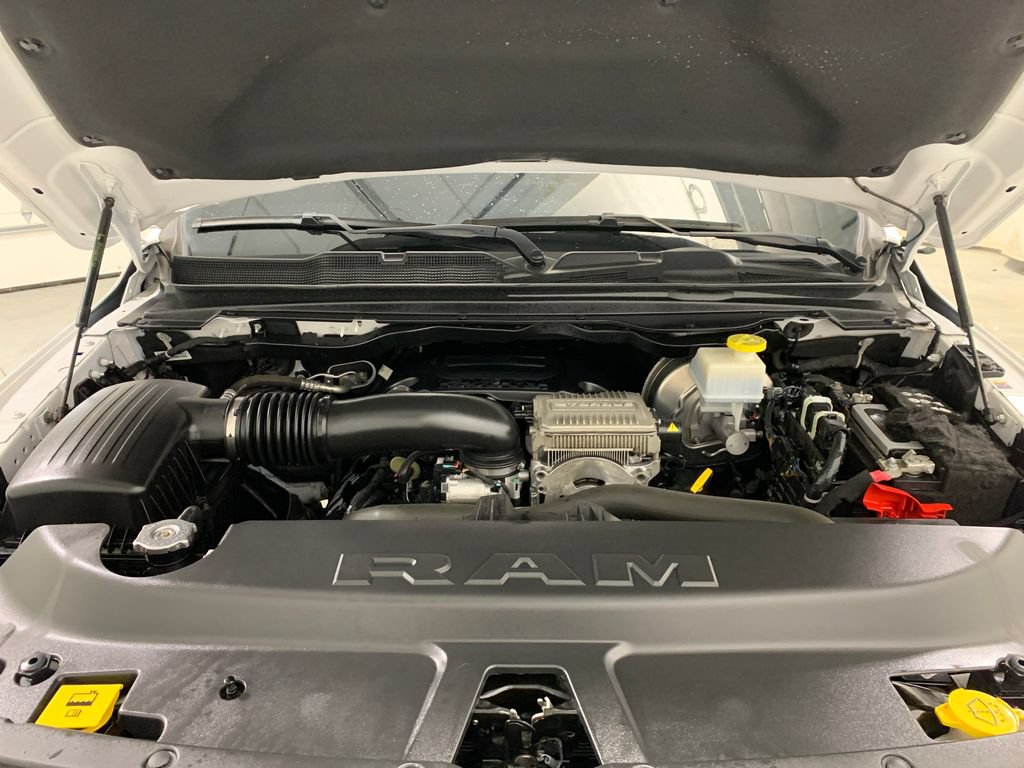Used 2023 RAM 1500 Laramie AWD/4WD image 29