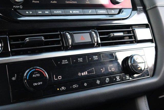 Certified 2025 Nissan Pathfinder SV AWD/4WD image 15