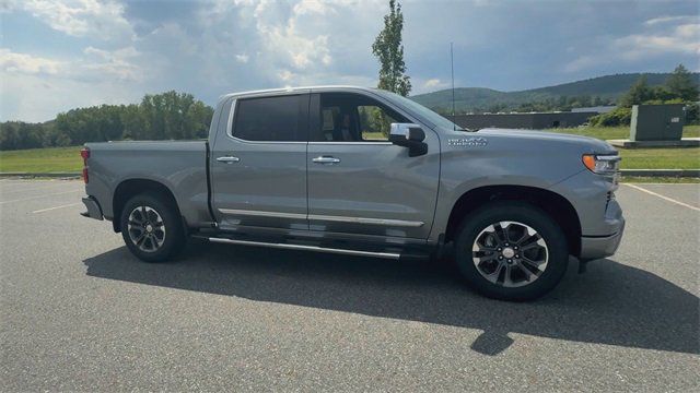 New 2026 Chevrolet Silverado 1500 High Country w/ Technology Package image 2