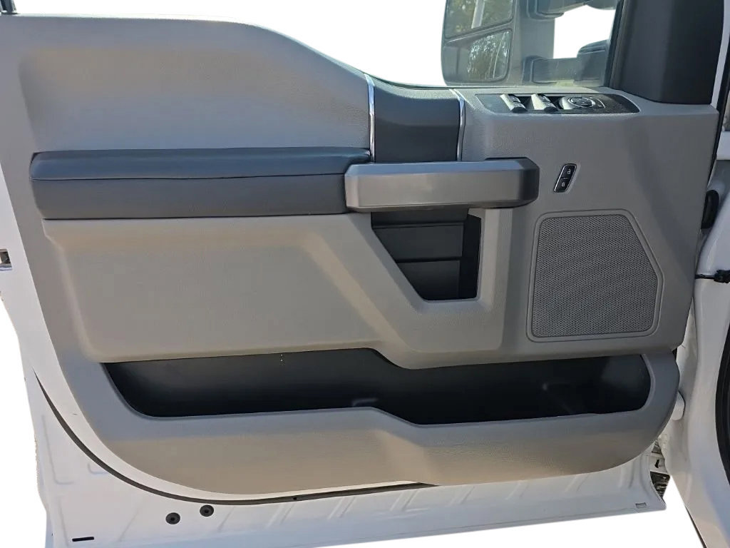 Used 2021 Ford F250 XLT AWD/4WD image 8