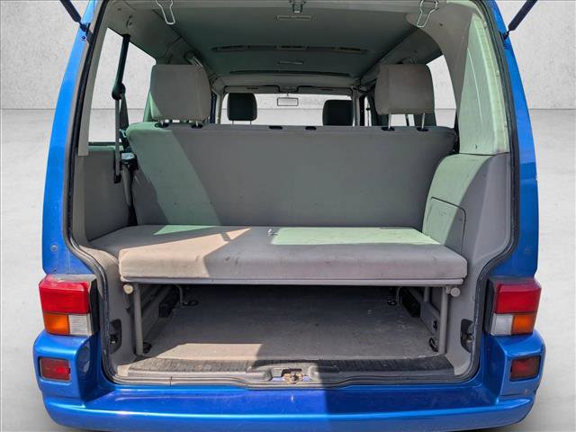 Used 2002 Volkswagen Eurovan MV image 6