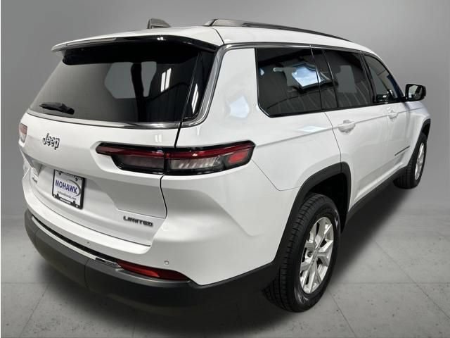 Used 2023 Jeep Grand Cherokee L Limited AWD/4WD image 5