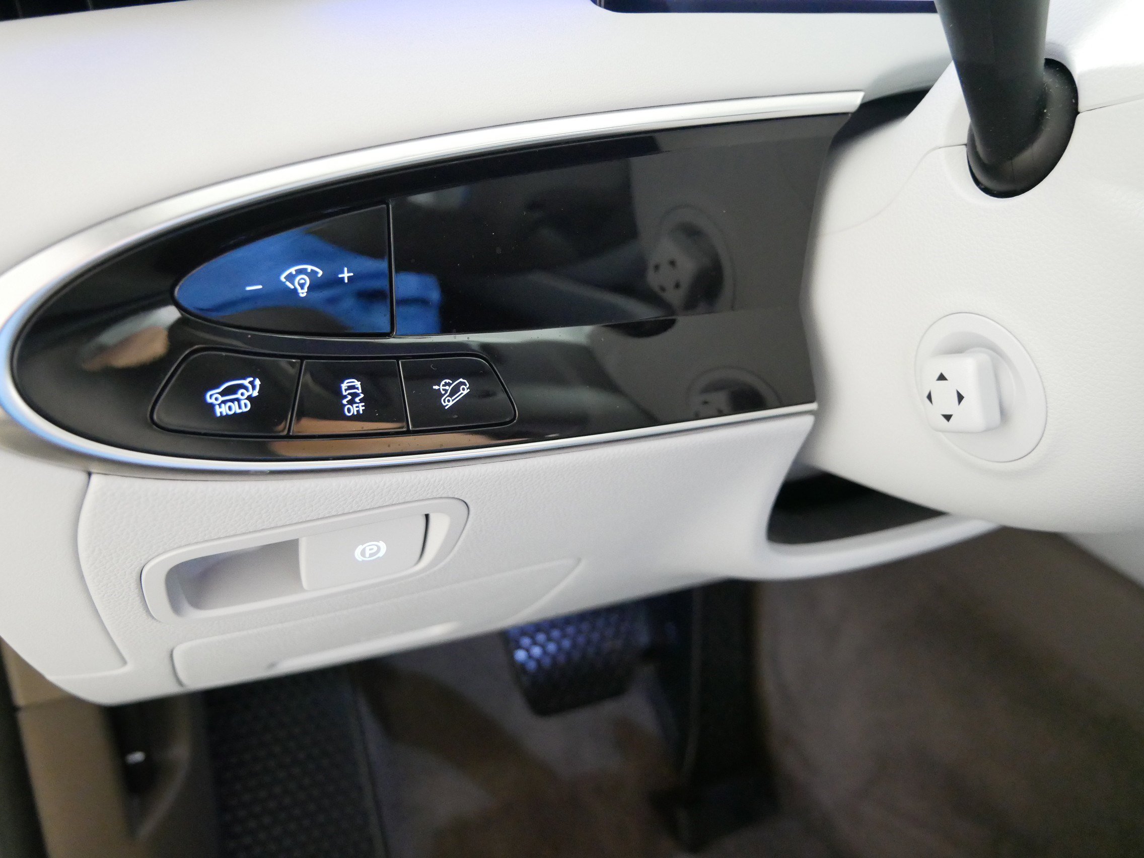 Used 2026 Genesis GV70 2.5T Advanced image 26