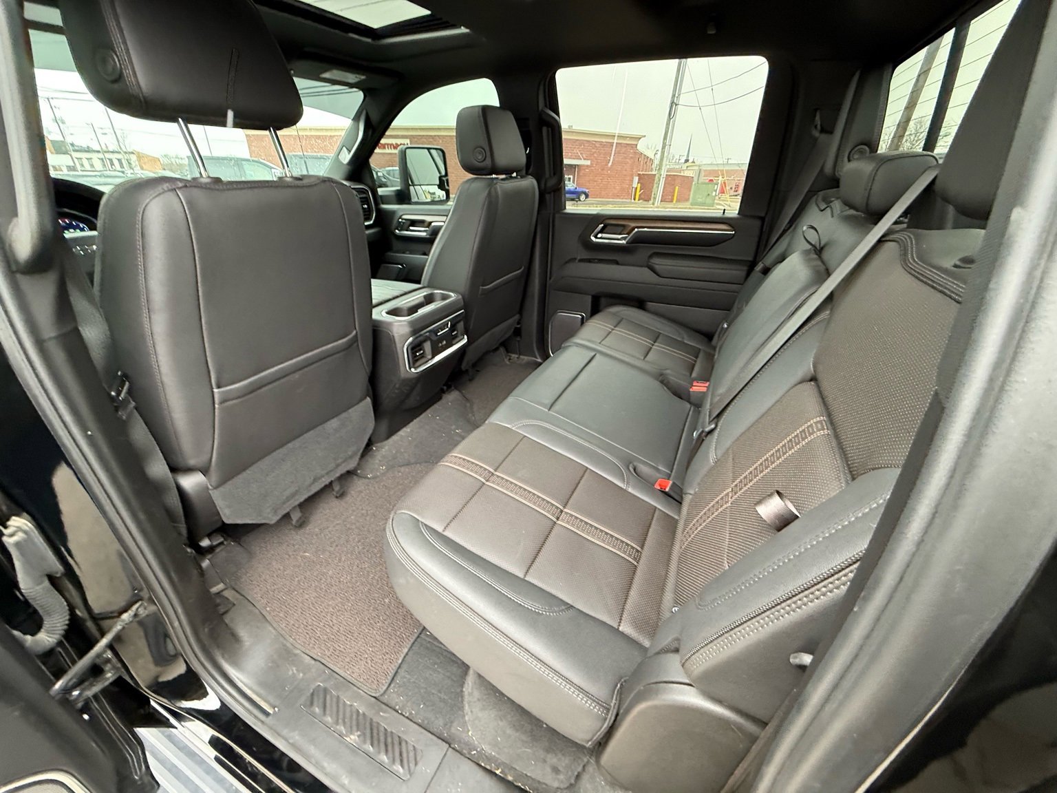 Used 2024 Chevrolet Silverado 2500 High Country w/ Midnight Edition image 29