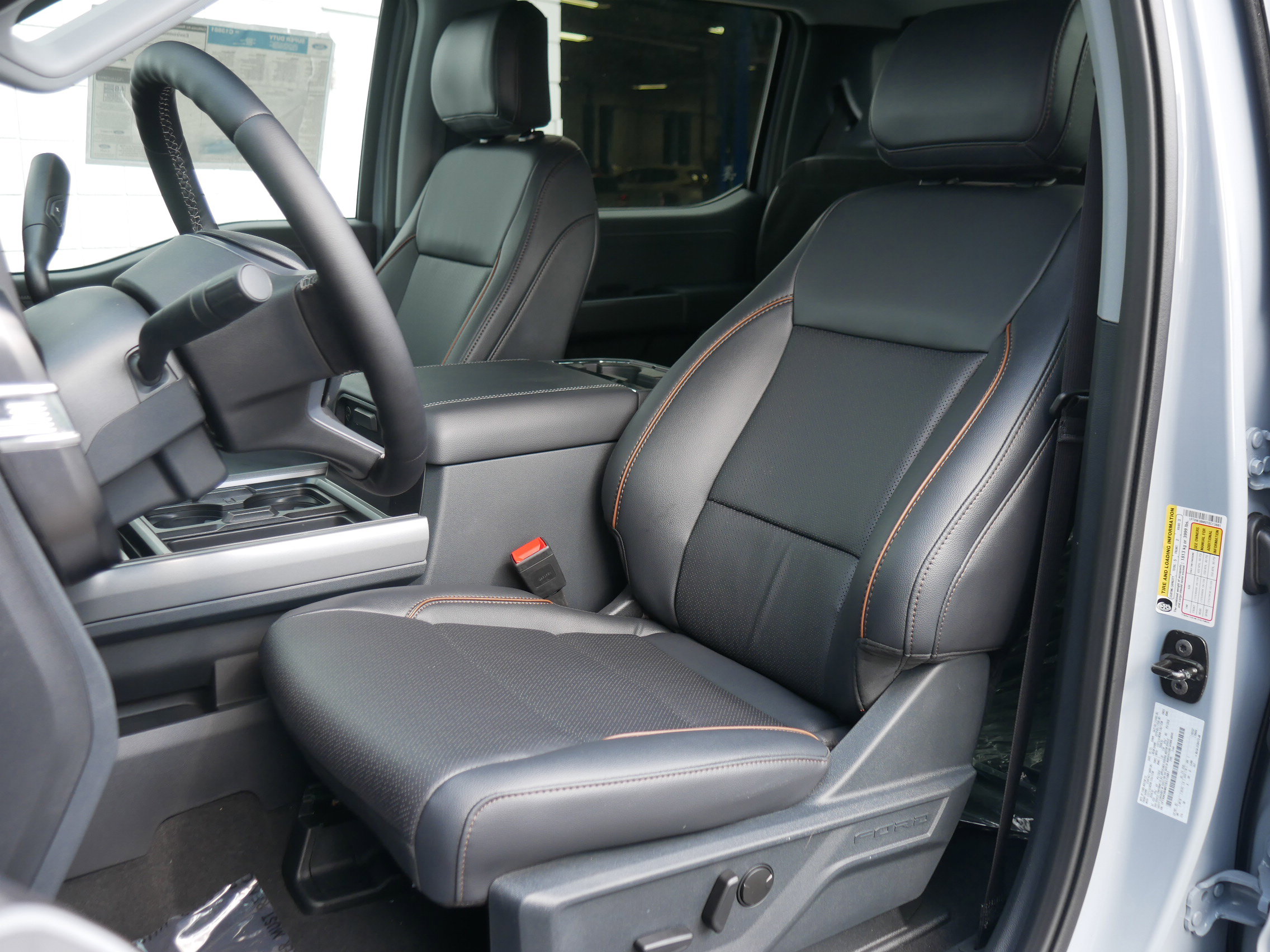 New 2026 Ford F350 Lariat image 40