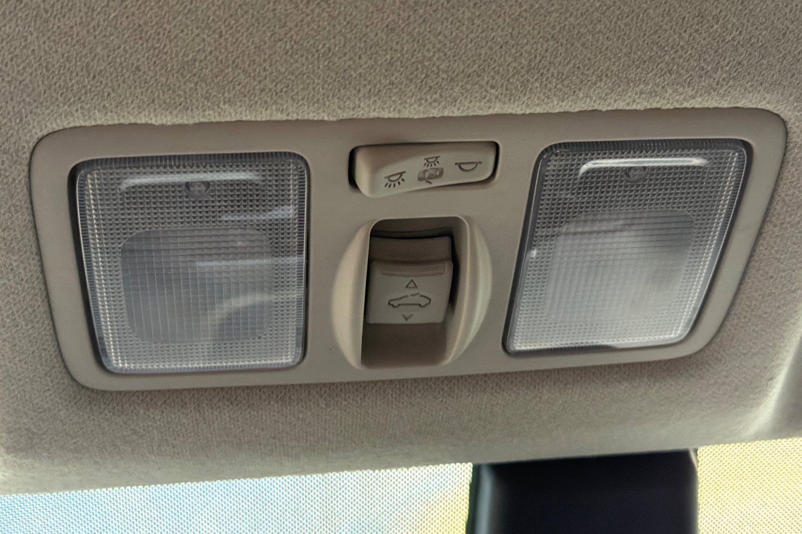 Certified 2023 Hyundai Venue SEL image 24